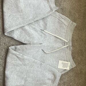 lululemon athletica Gray Joggers Soft Fleece Relaxed Fit
